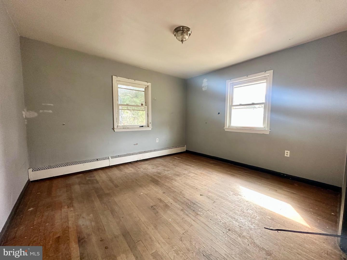 10818 1ST ST, FAIRFAX, Virginia 22030, 3 Bedrooms Bedrooms, ,2 BathroomsBathrooms,Residential,For sale,10818 1ST ST,VAFC2007264 MLS # VAFC2007264 10818 1ST ST, FAIRFAX, Virginia 22030, 3 Bedrooms Bedrooms, ,2 BathroomsBathrooms,Residential,For sale,10818 1ST ST,VAFC2007264 MLS # VAFC2007264