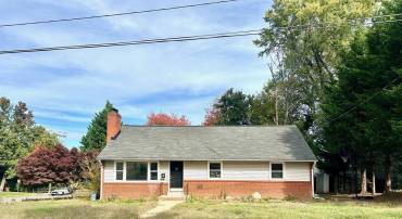 10818 1ST ST, FAIRFAX, Virginia 22030, 3 Bedrooms Bedrooms, ,2 BathroomsBathrooms,Residential,For sale,10818 1ST ST,VAFC2007264 MLS # VAFC2007264