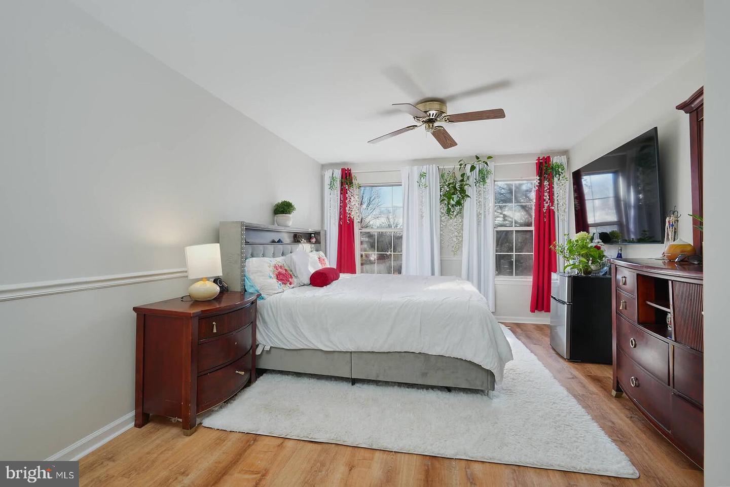 5876 PONTIAC DR, WOODBRIDGE, Virginia 22193, 4 Bedrooms Bedrooms, ,2 BathroomsBathrooms,Residential,For sale,5876 PONTIAC DR,VAPW2106818 MLS # VAPW2106818 5876 PONTIAC DR, WOODBRIDGE, Virginia 22193, 4 Bedrooms Bedrooms, ,2 BathroomsBathrooms,Residential,For sale,5876 PONTIAC DR,VAPW2106818 MLS # VAPW2106818