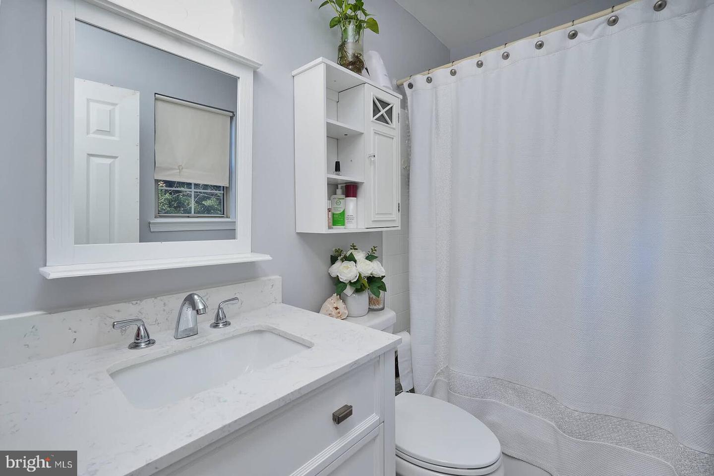 5876 PONTIAC DR, WOODBRIDGE, Virginia 22193, 4 Bedrooms Bedrooms, ,2 BathroomsBathrooms,Residential,For sale,5876 PONTIAC DR,VAPW2106818 MLS # VAPW2106818 5876 PONTIAC DR, WOODBRIDGE, Virginia 22193, 4 Bedrooms Bedrooms, ,2 BathroomsBathrooms,Residential,For sale,5876 PONTIAC DR,VAPW2106818 MLS # VAPW2106818