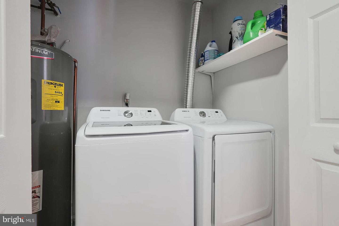 5876 PONTIAC DR, WOODBRIDGE, Virginia 22193, 4 Bedrooms Bedrooms, ,2 BathroomsBathrooms,Residential,For sale,5876 PONTIAC DR,VAPW2106818 MLS # VAPW2106818 5876 PONTIAC DR, WOODBRIDGE, Virginia 22193, 4 Bedrooms Bedrooms, ,2 BathroomsBathrooms,Residential,For sale,5876 PONTIAC DR,VAPW2106818 MLS # VAPW2106818