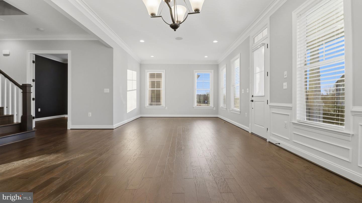 25956 CULLEN RUN PL, ALDIE, Virginia 20105, 5 Bedrooms Bedrooms, ,4 BathroomsBathrooms,Residential,For sale,25956 CULLEN RUN PL,VALO2111448 MLS # VALO2111448