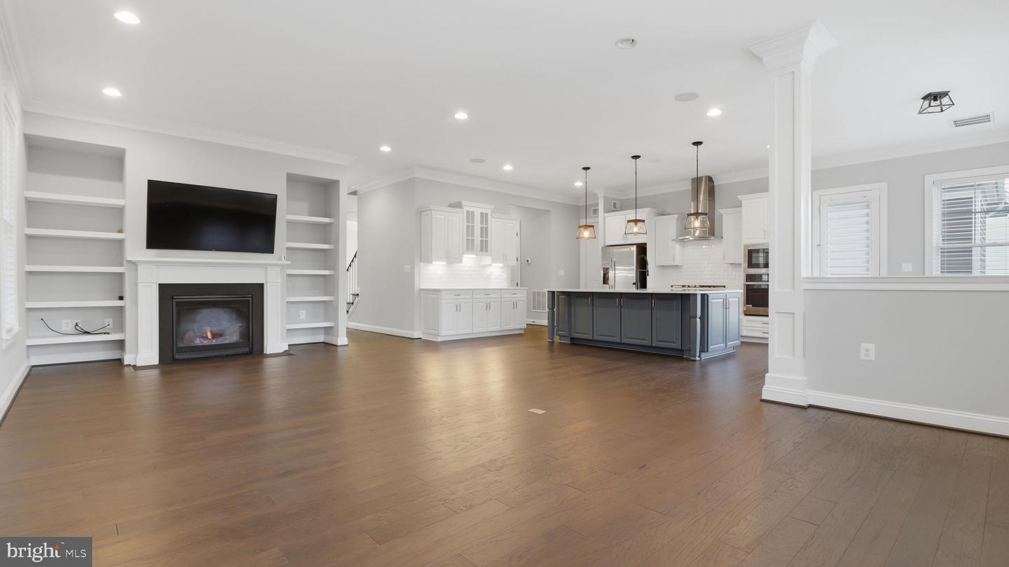 25956 CULLEN RUN PL, ALDIE, Virginia 20105, 5 Bedrooms Bedrooms, ,4 BathroomsBathrooms,Residential,For sale,25956 CULLEN RUN PL,VALO2111448 MLS # VALO2111448