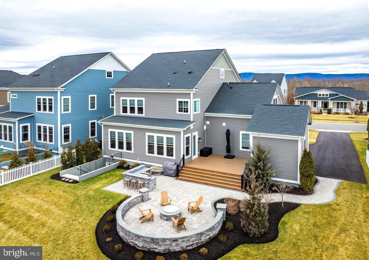 25956 CULLEN RUN PL, ALDIE, Virginia 20105, 5 Bedrooms Bedrooms, ,4 BathroomsBathrooms,Residential,For sale,25956 CULLEN RUN PL,VALO2111448 MLS # VALO2111448