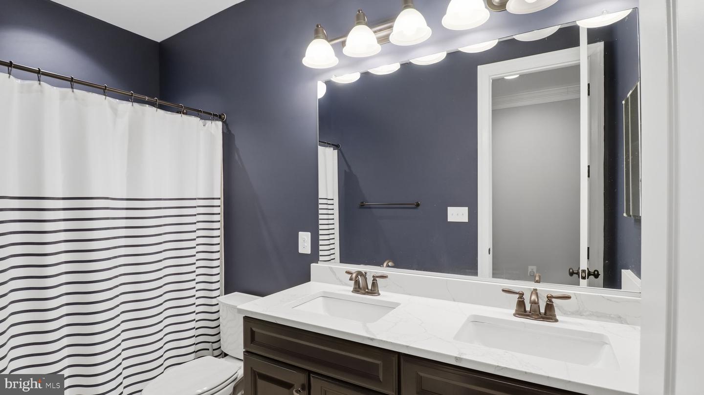 25956 CULLEN RUN PL, ALDIE, Virginia 20105, 5 Bedrooms Bedrooms, ,4 BathroomsBathrooms,Residential,For sale,25956 CULLEN RUN PL,VALO2111448 MLS # VALO2111448