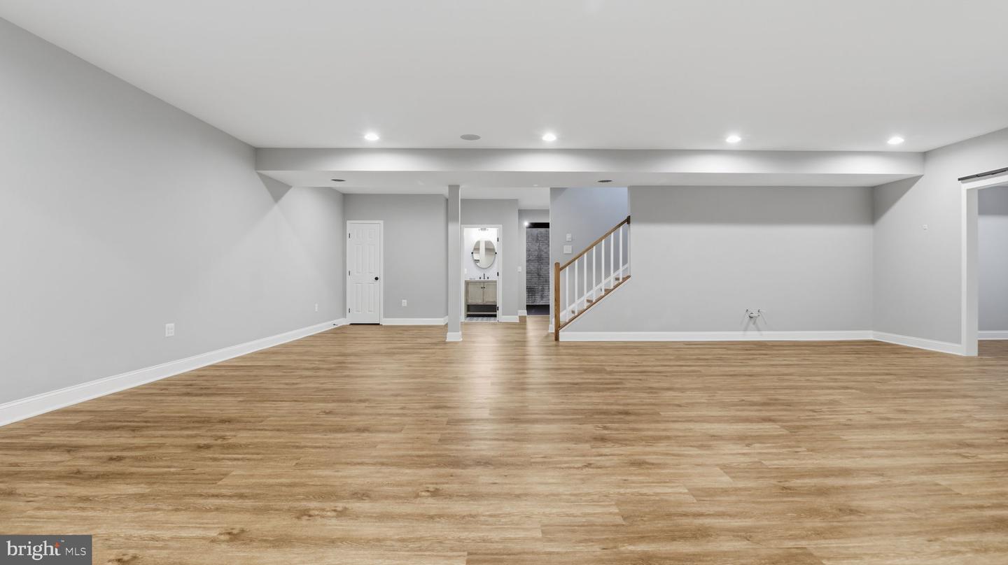 25956 CULLEN RUN PL, ALDIE, Virginia 20105, 5 Bedrooms Bedrooms, ,4 BathroomsBathrooms,Residential,For sale,25956 CULLEN RUN PL,VALO2111448 MLS # VALO2111448