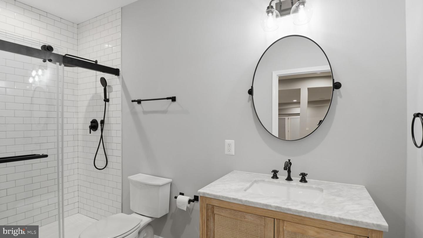 25956 CULLEN RUN PL, ALDIE, Virginia 20105, 5 Bedrooms Bedrooms, ,4 BathroomsBathrooms,Residential,For sale,25956 CULLEN RUN PL,VALO2111448 MLS # VALO2111448