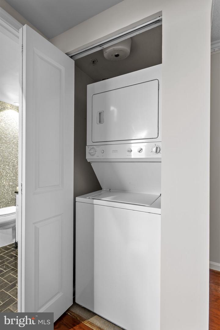 880 N POLLARD ST N #224, ARLINGTON, Virginia 22203, 2 Bedrooms Bedrooms, ,2 BathroomsBathrooms,Residential,For sale,880 N POLLARD ST N #224,VAAR2066450 MLS # VAAR2066450 880 N POLLARD ST N #224, ARLINGTON, Virginia 22203, 2 Bedrooms Bedrooms, ,2 BathroomsBathrooms,Residential,For sale,880 N POLLARD ST N #224,VAAR2066450 MLS # VAAR2066450