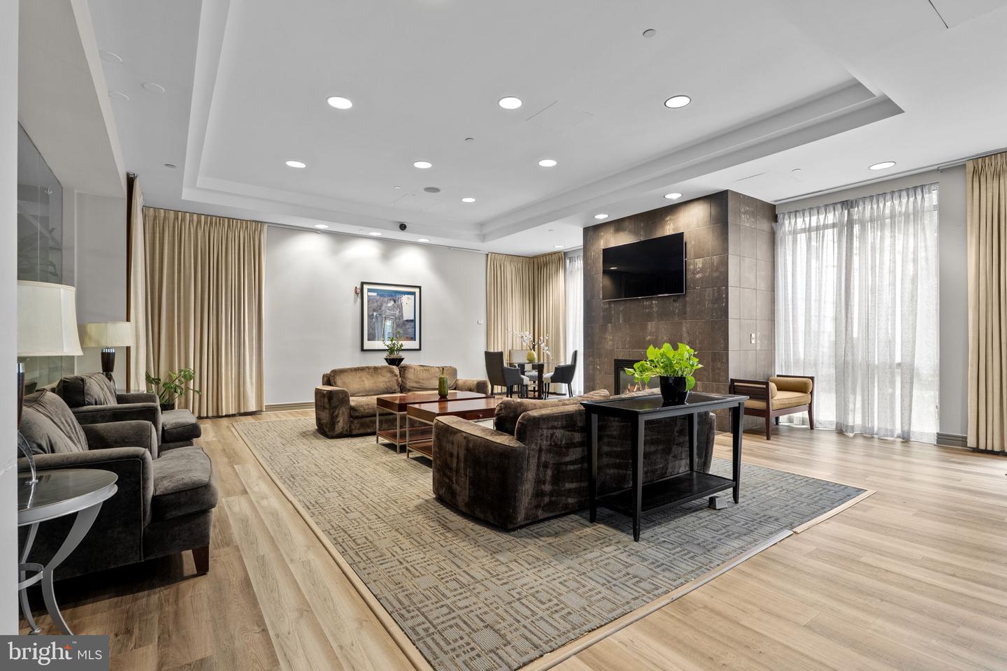 880 N POLLARD ST N #224, ARLINGTON, Virginia 22203, 2 Bedrooms Bedrooms, ,2 BathroomsBathrooms,Residential,For sale,880 N POLLARD ST N #224,VAAR2066450 MLS # VAAR2066450 880 N POLLARD ST N #224, ARLINGTON, Virginia 22203, 2 Bedrooms Bedrooms, ,2 BathroomsBathrooms,Residential,For sale,880 N POLLARD ST N #224,VAAR2066450 MLS # VAAR2066450