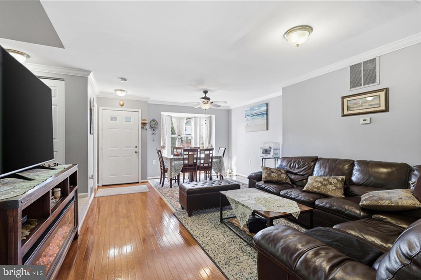 7823 BROOKVIEW CT, MANASSAS, Virginia 20109, 3 Bedrooms Bedrooms, 7 Rooms Rooms,2 BathroomsBathrooms,Residential,For sale,7823 BROOKVIEW CT,VAPW2108446 MLS # VAPW2108446 7823 BROOKVIEW CT, MANASSAS, Virginia 20109, 3 Bedrooms Bedrooms, 7 Rooms Rooms,2 BathroomsBathrooms,Residential,For sale,7823 BROOKVIEW CT,VAPW2108446 MLS # VAPW2108446