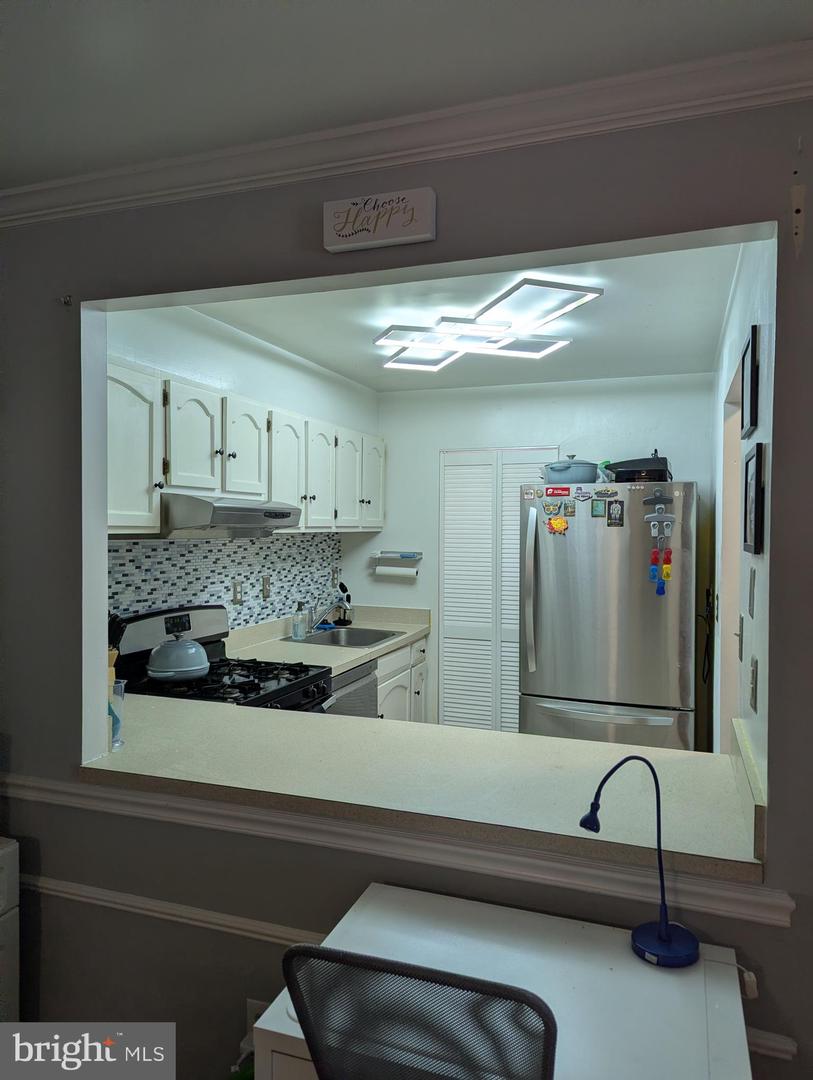 5940 COVE LANDING RD #304, BURKE, Virginia 22015, 3 Bedrooms Bedrooms, ,2 BathroomsBathrooms,Residential,For sale,5940 COVE LANDING RD #304,VAFX2280960 MLS # VAFX2280960 5940 COVE LANDING RD #304, BURKE, Virginia 22015, 3 Bedrooms Bedrooms, ,2 BathroomsBathrooms,Residential,For sale,5940 COVE LANDING RD #304,VAFX2280960 MLS # VAFX2280960