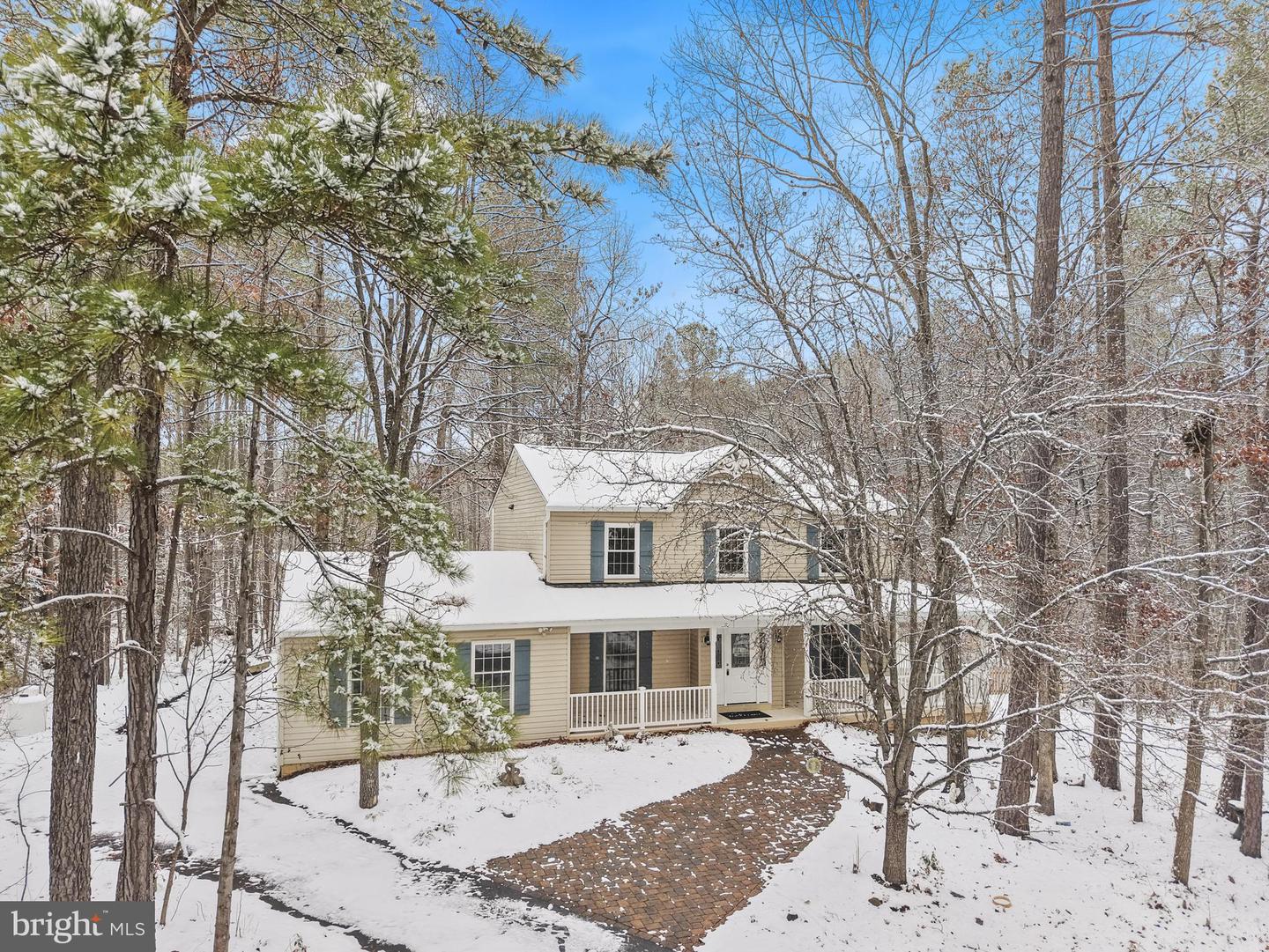 10305 TRACY LN, SPOTSYLVANIA, Virginia 22553, 4 Bedrooms Bedrooms, 11 Rooms Rooms,2 BathroomsBathrooms,Residential,For sale,10305 TRACY LN,VASP2037998 MLS # VASP2037998