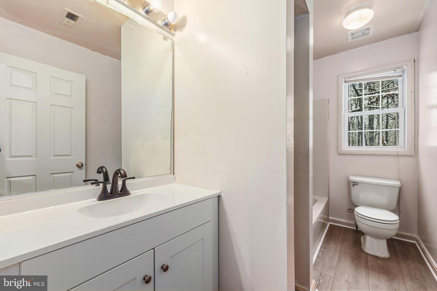 10305 TRACY LN, SPOTSYLVANIA, Virginia 22553, 4 Bedrooms Bedrooms, 11 Rooms Rooms,2 BathroomsBathrooms,Residential,For sale,10305 TRACY LN,VASP2037998 MLS # VASP2037998