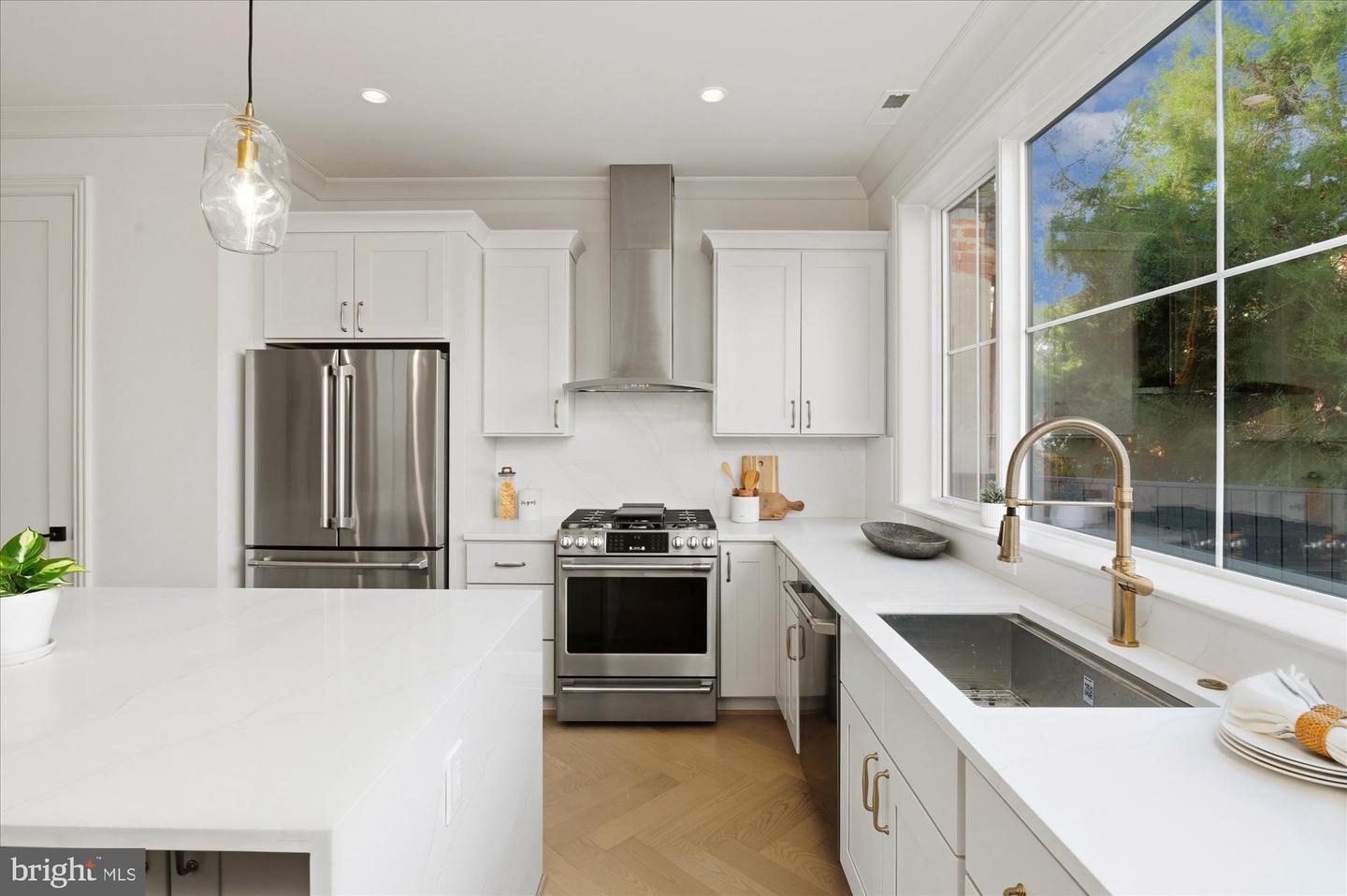 1509 CAROLINE ST NW, WASHINGTON, District Of Columbia 20009, 4 Bedrooms Bedrooms, ,3 BathroomsBathrooms,Residential,For sale,1509 CAROLINE ST NW,DCDC2234014 MLS # DCDC2234014