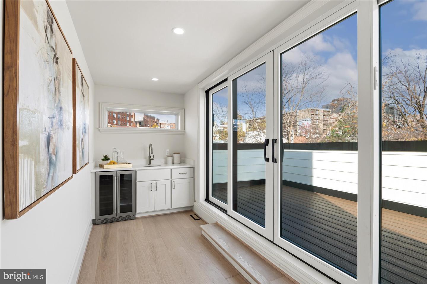 1509 CAROLINE ST NW, WASHINGTON, District Of Columbia 20009, 4 Bedrooms Bedrooms, ,3 BathroomsBathrooms,Residential,For sale,1509 CAROLINE ST NW,DCDC2234014 MLS # DCDC2234014