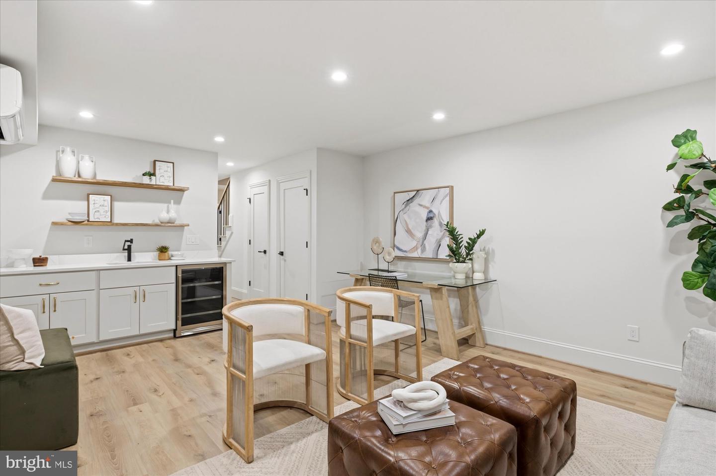 1509 CAROLINE ST NW, WASHINGTON, District Of Columbia 20009, 4 Bedrooms Bedrooms, ,3 BathroomsBathrooms,Residential,For sale,1509 CAROLINE ST NW,DCDC2234014 MLS # DCDC2234014