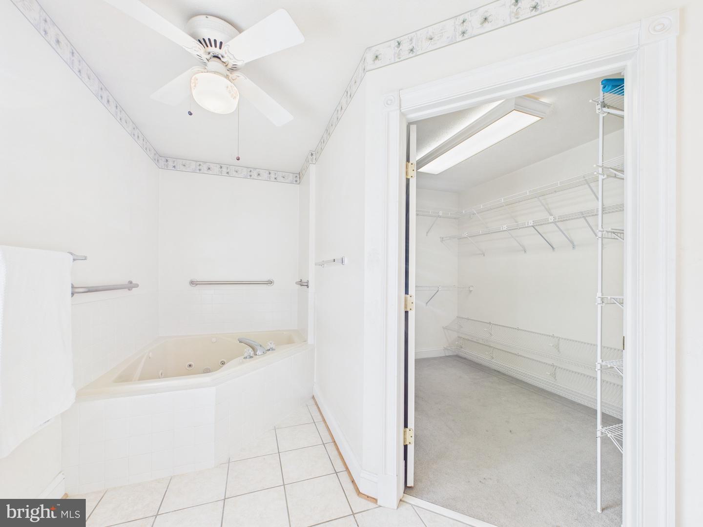 56 SMOOT RD, WOODSTOCK, Virginia 22664, 5 Bedrooms Bedrooms, 20 Rooms Rooms,2 BathroomsBathrooms,Residential,For sale,56 SMOOT RD,VASH2013160 MLS # VASH2013160 56 SMOOT RD, WOODSTOCK, Virginia 22664, 5 Bedrooms Bedrooms, 20 Rooms Rooms,2 BathroomsBathrooms,Residential,For sale,56 SMOOT RD,VASH2013160 MLS # VASH2013160