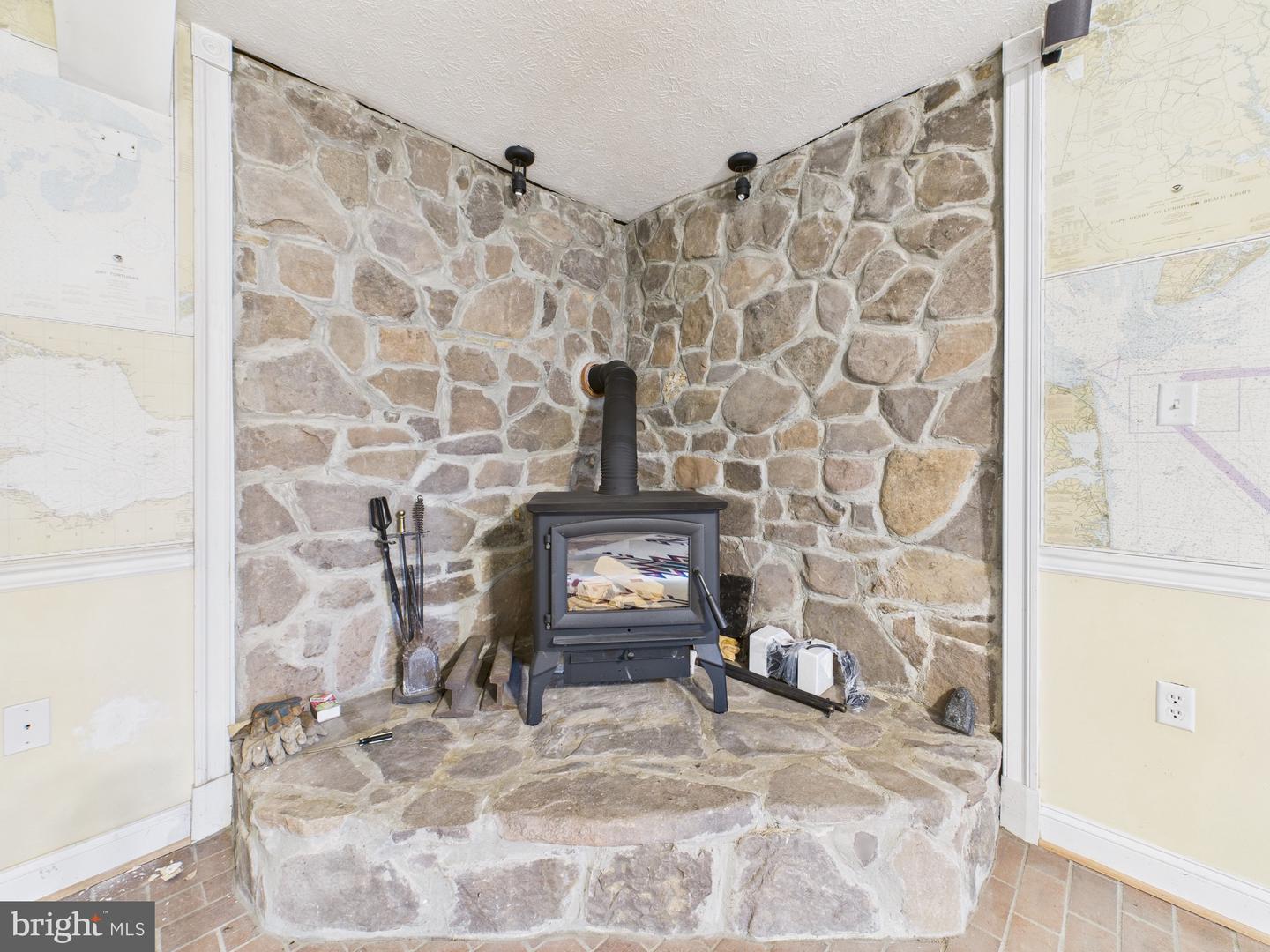 56 SMOOT RD, WOODSTOCK, Virginia 22664, 5 Bedrooms Bedrooms, 20 Rooms Rooms,2 BathroomsBathrooms,Residential,For sale,56 SMOOT RD,VASH2013160 MLS # VASH2013160 56 SMOOT RD, WOODSTOCK, Virginia 22664, 5 Bedrooms Bedrooms, 20 Rooms Rooms,2 BathroomsBathrooms,Residential,For sale,56 SMOOT RD,VASH2013160 MLS # VASH2013160