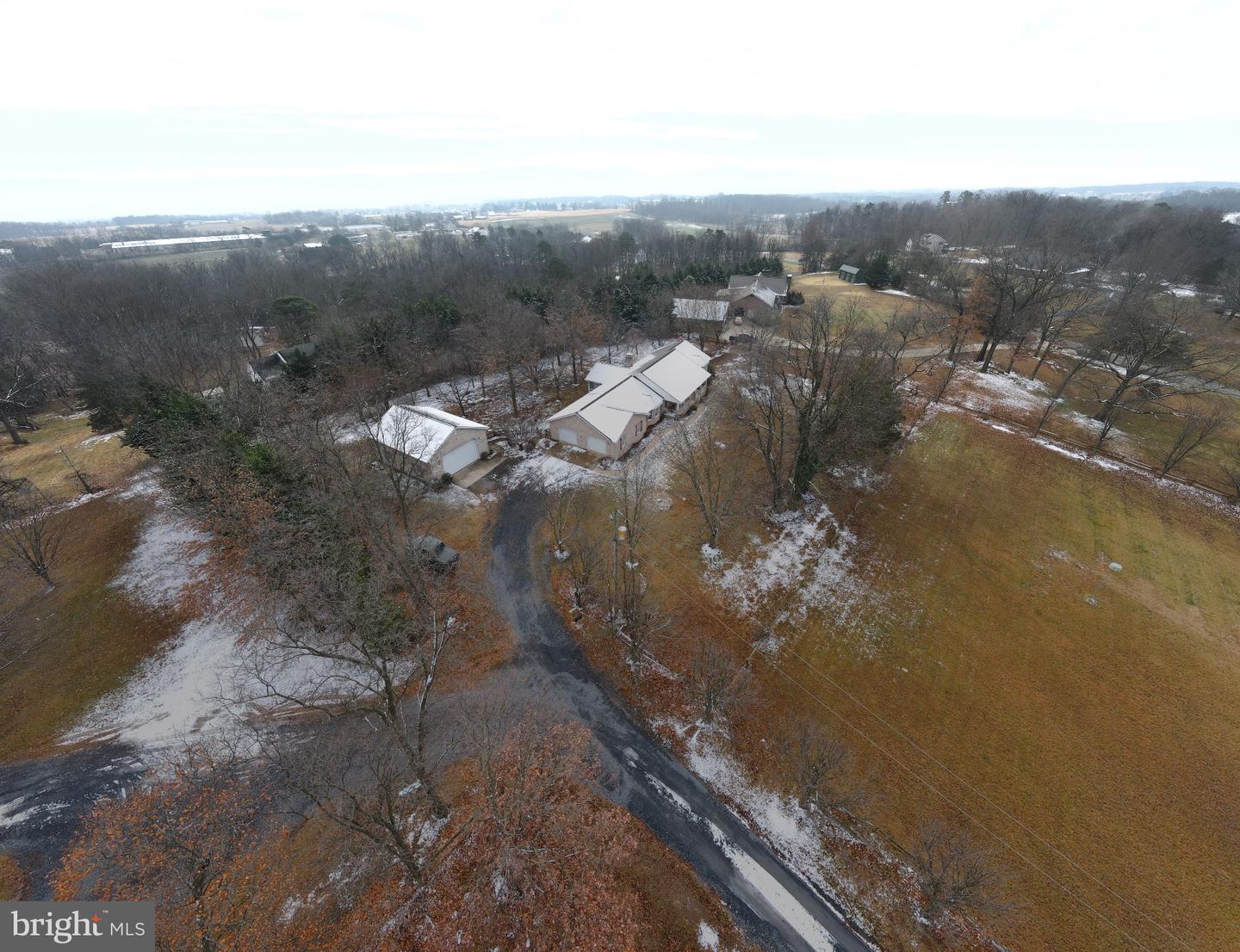 56 SMOOT RD, WOODSTOCK, Virginia 22664, 5 Bedrooms Bedrooms, 20 Rooms Rooms,2 BathroomsBathrooms,Residential,For sale,56 SMOOT RD,VASH2013160 MLS # VASH2013160