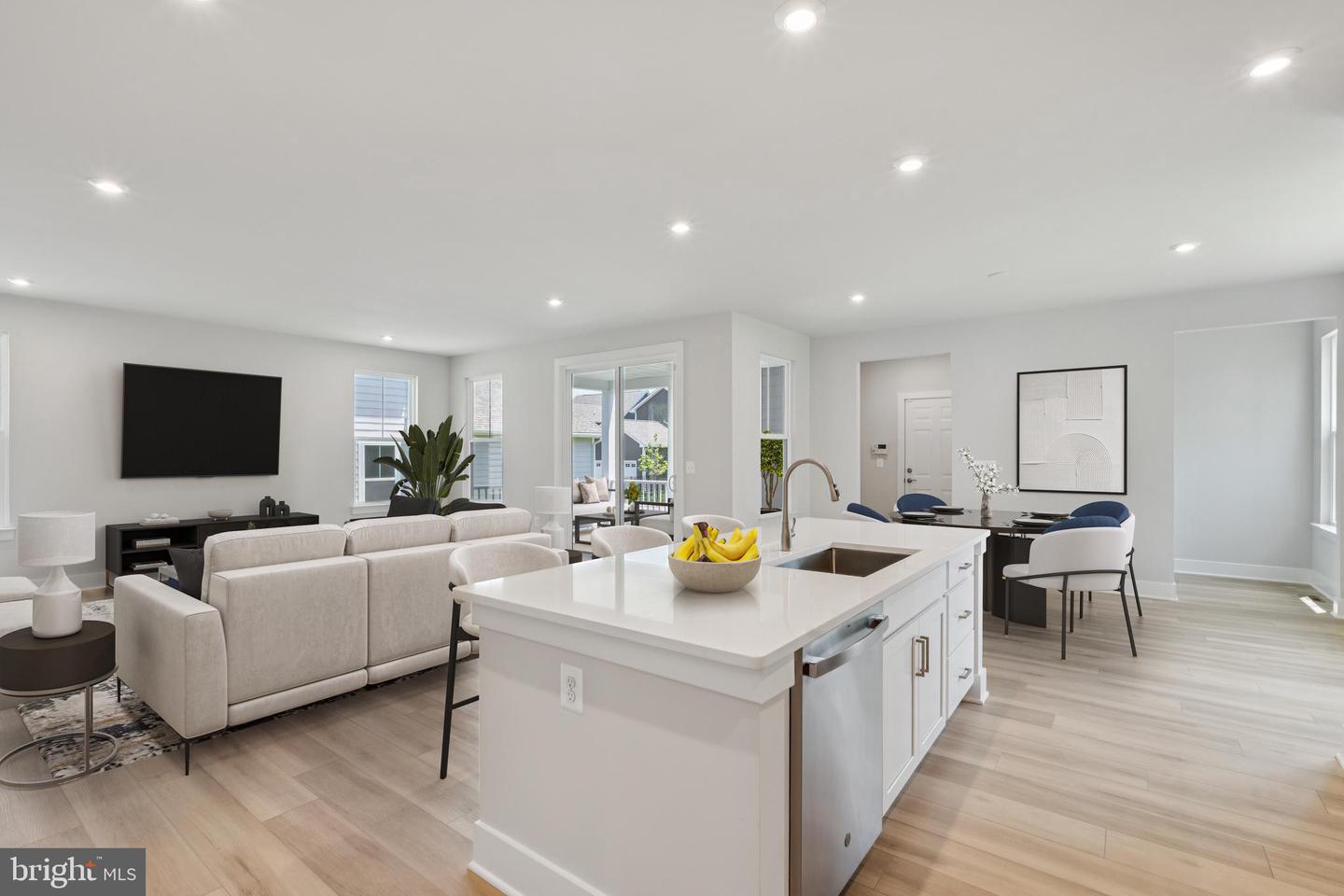 1925 RIVER HERITAGE BLVD, DUMFRIES, Virginia 22026, 4 Bedrooms Bedrooms, ,4 BathroomsBathrooms,Residential,For sale,1925 RIVER HERITAGE BLVD,VAPW2108776 MLS # VAPW2108776 1925 RIVER HERITAGE BLVD, DUMFRIES, Virginia 22026, 4 Bedrooms Bedrooms, ,4 BathroomsBathrooms,Residential,For sale,1925 RIVER HERITAGE BLVD,VAPW2108776 MLS # VAPW2108776