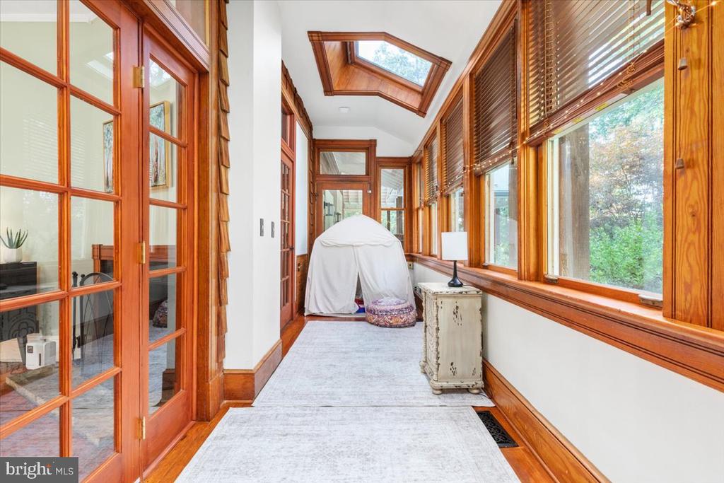 8501 COUNTRY CLUB LN, WARRENTON, Virginia 20186, 5 Bedrooms Bedrooms, ,4 BathroomsBathrooms,Residential,8501 COUNTRY CLUB LN,VAFQ2017602 MLS # VAFQ2017602 8501 COUNTRY CLUB LN, WARRENTON, Virginia 20186, 5 Bedrooms Bedrooms, ,4 BathroomsBathrooms,Residential,8501 COUNTRY CLUB LN,VAFQ2017602 MLS # VAFQ2017602