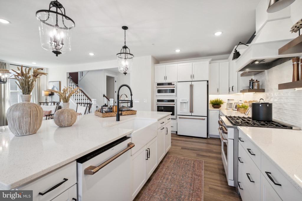 11185 HAZEL RUN WAY, FREDERICKSBURG, Virginia 22407, 5 Bedrooms Bedrooms, ,3 BathroomsBathrooms,Residential,11185 HAZEL RUN WAY,VASP2037582 MLS # VASP2037582