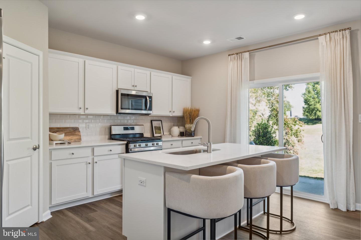 7774 SECRET KNOLL, MECHANICSVILLE, Virginia 23111, 3 Bedrooms Bedrooms, ,2 BathroomsBathrooms,Residential,For sale,7774 SECRET KNOLL,VAHA2000928 MLS # VAHA2000928 7774 SECRET KNOLL, MECHANICSVILLE, Virginia 23111, 3 Bedrooms Bedrooms, ,2 BathroomsBathrooms,Residential,For sale,7774 SECRET KNOLL,VAHA2000928 MLS # VAHA2000928