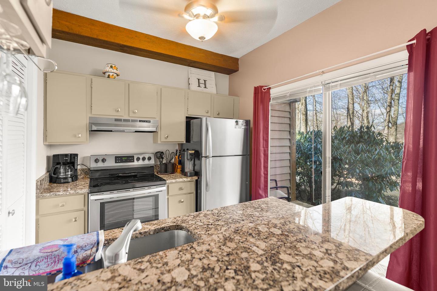 752 LAURELWOOD, ROSELAND, Virginia 22967, 1 Bedroom Bedrooms, ,1 BathroomBathrooms,Residential,For sale,752 LAURELWOOD,VANL2000530 MLS # VANL2000530 752 LAURELWOOD, ROSELAND, Virginia 22967, 1 Bedroom Bedrooms, ,1 BathroomBathrooms,Residential,For sale,752 LAURELWOOD,VANL2000530 MLS # VANL2000530