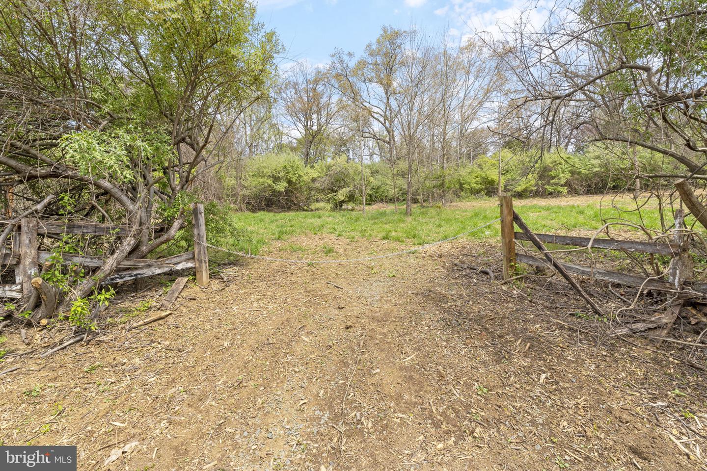 TBD LAKESIDE DR, CHARLOTTESVILLE, Virginia 22901, ,Land,For sale,TBD LAKESIDE DR,VAAB2001124 MLS # VAAB2001124