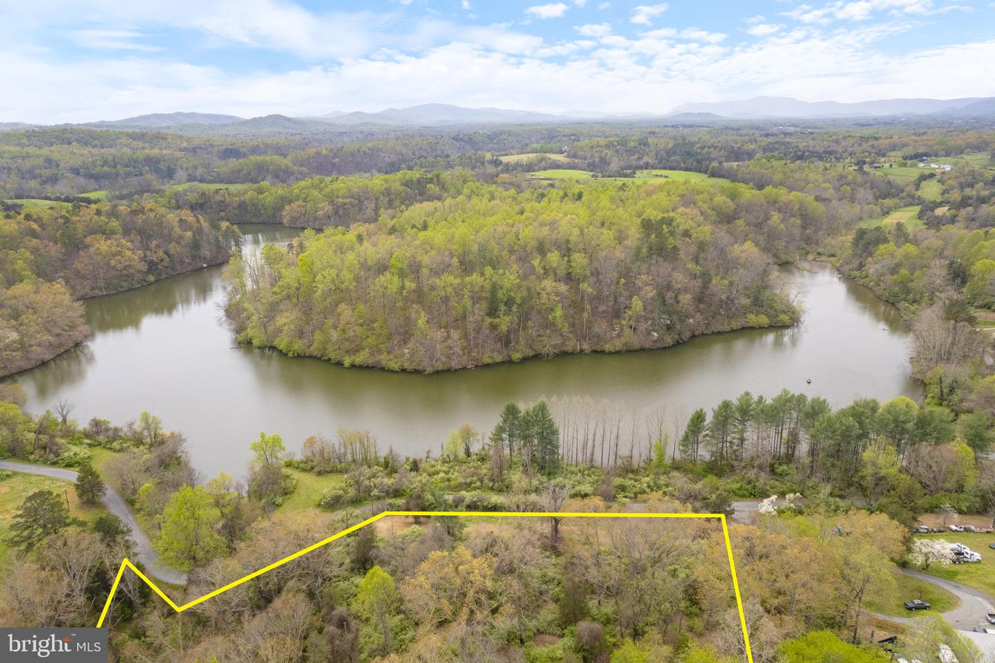TBD LAKESIDE DR, CHARLOTTESVILLE, Virginia 22901, ,Land,For sale,TBD LAKESIDE DR,VAAB2001124 MLS # VAAB2001124