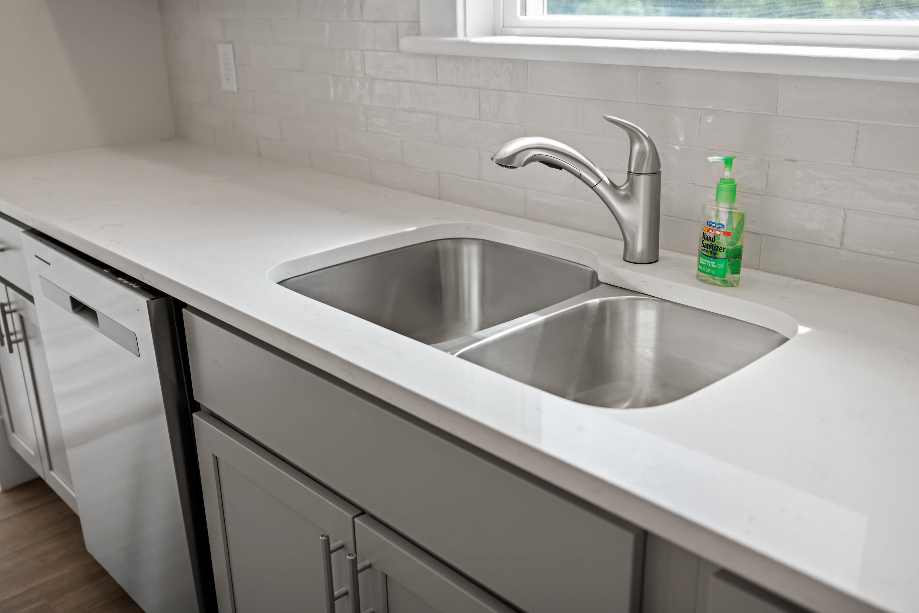 630 BATTLEFIELD RD, FORT DEFIANCE, Virginia 24437, 3 Bedrooms Bedrooms, ,3 BathroomsBathrooms,Residential,New Hope Farmhouse,630 BATTLEFIELD RD,664063 MLS # 664063 630 BATTLEFIELD RD, FORT DEFIANCE, Virginia 24437, 3 Bedrooms Bedrooms, ,3 BathroomsBathrooms,Residential,New Hope Farmhouse,630 BATTLEFIELD RD,664063 MLS # 664063