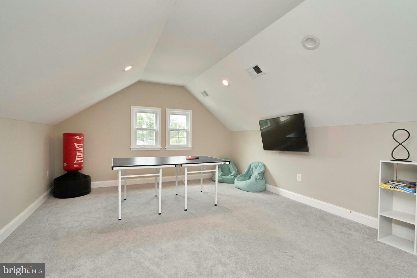 3244 BLUNDELL RD, FALLS CHURCH, Virginia 22042, 4 Bedrooms Bedrooms, ,3 BathroomsBathrooms,Residential,For sale,3244 BLUNDELL RD,VAFX2263686 MLS # VAFX2263686 3244 BLUNDELL RD, FALLS CHURCH, Virginia 22042, 4 Bedrooms Bedrooms, ,3 BathroomsBathrooms,Residential,For sale,3244 BLUNDELL RD,VAFX2263686 MLS # VAFX2263686