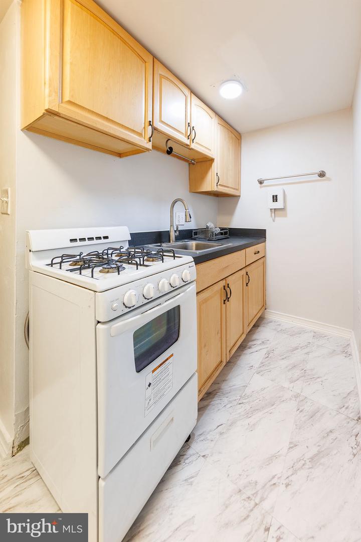 3315 WISCONSIN AVE NW #B1, WASHINGTON, District Of Columbia 20016, ,1 BathroomBathrooms,Residential,For sale,3315 WISCONSIN AVE NW #B1,DCDC2220680 MLS # DCDC2220680 3315 WISCONSIN AVE NW #B1, WASHINGTON, District Of Columbia 20016, ,1 BathroomBathrooms,Residential,For sale,3315 WISCONSIN AVE NW #B1,DCDC2220680 MLS # DCDC2220680
