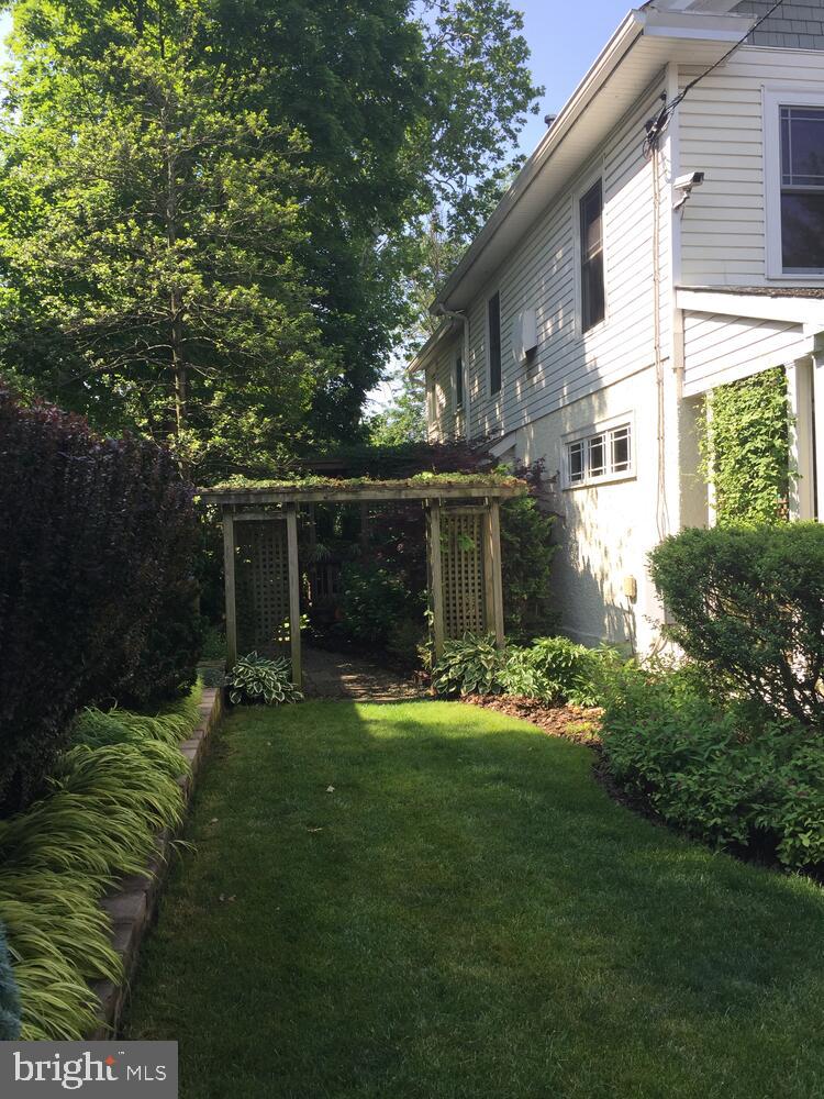 4114 EMERY PL NW, WASHINGTON, District Of Columbia 20016, 3 Bedrooms Bedrooms, ,2 BathroomsBathrooms,Residential,For sale,4114 EMERY PL NW,DCDC2223608 MLS # DCDC2223608 4114 EMERY PL NW, WASHINGTON, District Of Columbia 20016, 3 Bedrooms Bedrooms, ,2 BathroomsBathrooms,Residential,For sale,4114 EMERY PL NW,DCDC2223608 MLS # DCDC2223608