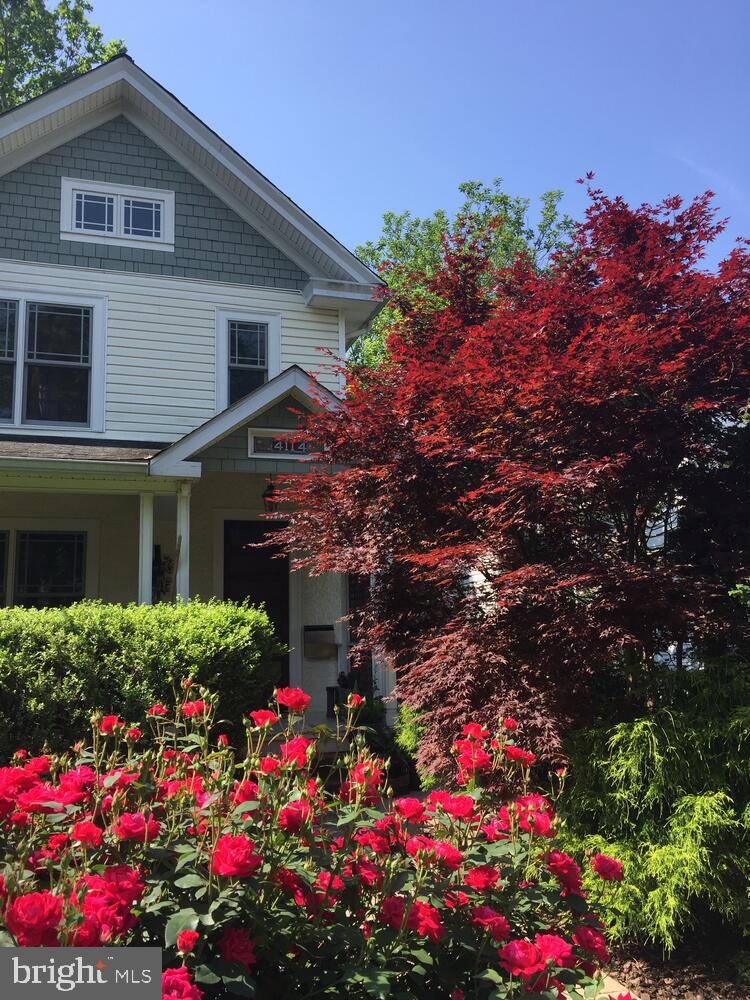 4114 EMERY PL NW, WASHINGTON, District Of Columbia 20016, 3 Bedrooms Bedrooms, ,2 BathroomsBathrooms,Residential,For sale,4114 EMERY PL NW,DCDC2223608 MLS # DCDC2223608 4114 EMERY PL NW, WASHINGTON, District Of Columbia 20016, 3 Bedrooms Bedrooms, ,2 BathroomsBathrooms,Residential,For sale,4114 EMERY PL NW,DCDC2223608 MLS # DCDC2223608