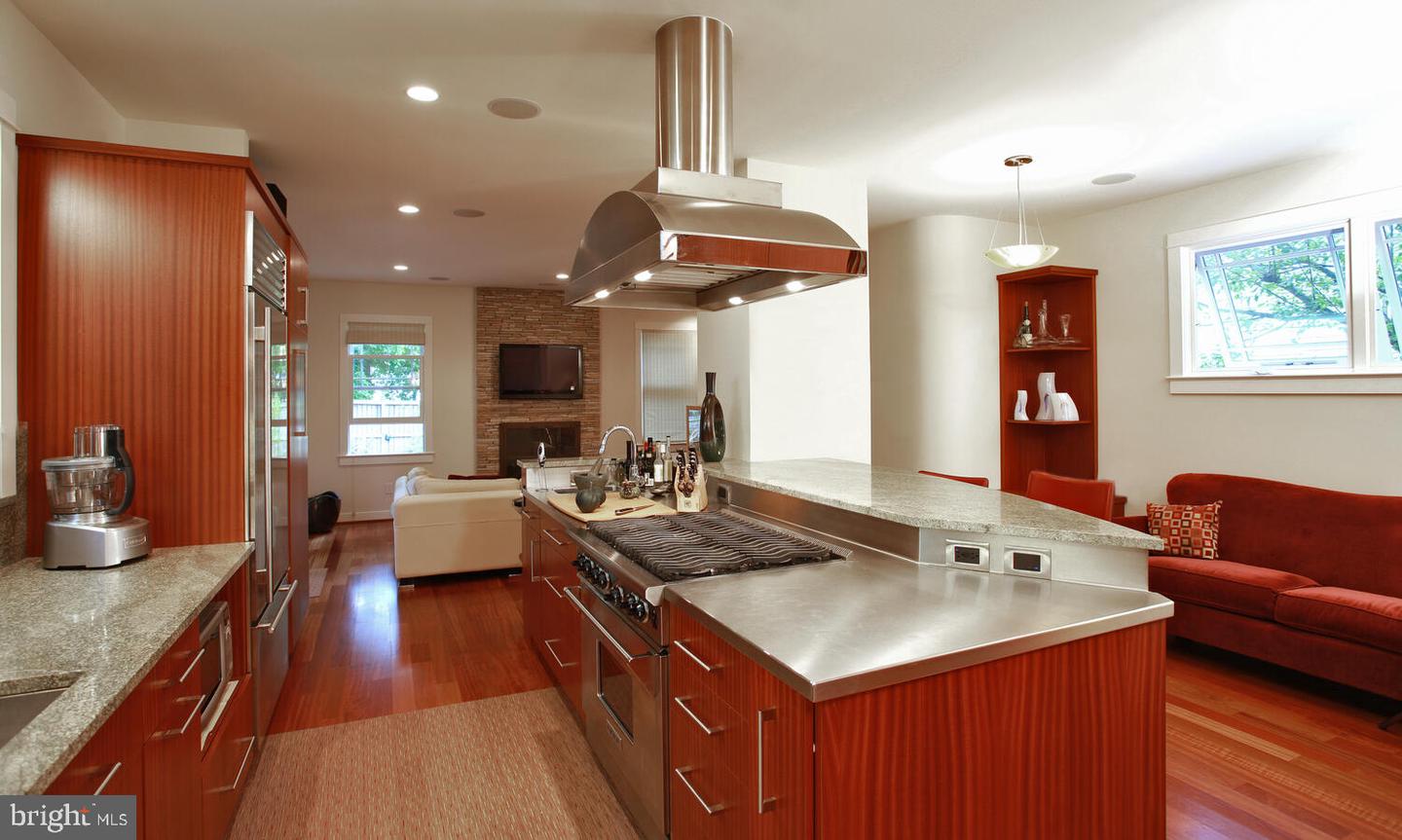 4114 EMERY PL NW, WASHINGTON, District Of Columbia 20016, 3 Bedrooms Bedrooms, ,2 BathroomsBathrooms,Residential,For sale,4114 EMERY PL NW,DCDC2223608 MLS # DCDC2223608 4114 EMERY PL NW, WASHINGTON, District Of Columbia 20016, 3 Bedrooms Bedrooms, ,2 BathroomsBathrooms,Residential,For sale,4114 EMERY PL NW,DCDC2223608 MLS # DCDC2223608