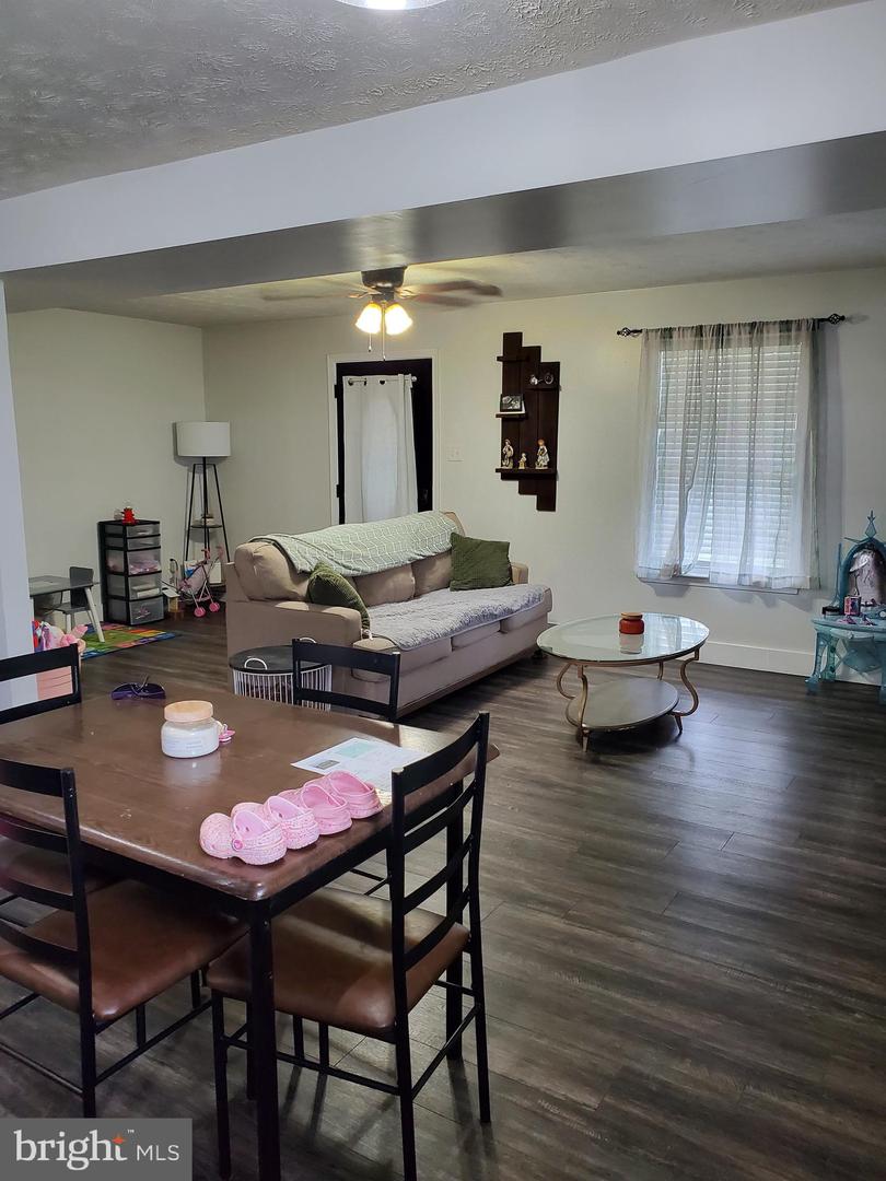 371 RUEBUCK RD, CLEAR BROOK, Virginia 22624, 3 Bedrooms Bedrooms, ,2 BathroomsBathrooms,Residential,For sale,371 RUEBUCK RD,VAFV2036984 MLS # VAFV2036984