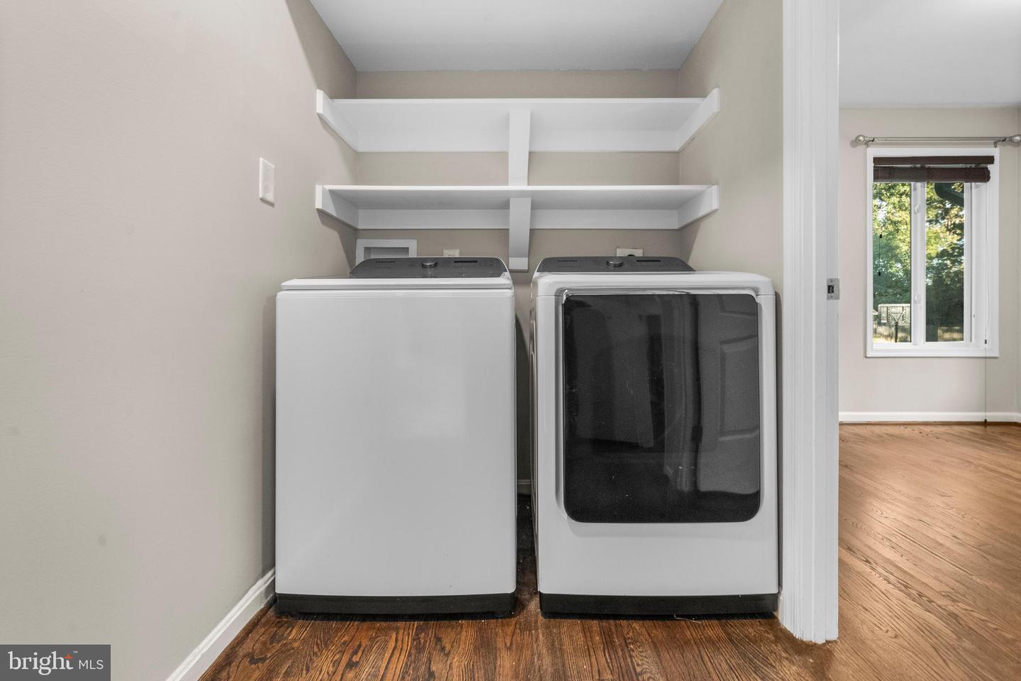 10402 HOLLYOAK PL, FAIRFAX, Virginia 22032, 4 Bedrooms Bedrooms, ,3 BathroomsBathrooms,Residential,For sale,10402 HOLLYOAK PL,VAFX2269278 MLS # VAFX2269278 10402 HOLLYOAK PL, FAIRFAX, Virginia 22032, 4 Bedrooms Bedrooms, ,3 BathroomsBathrooms,Residential,For sale,10402 HOLLYOAK PL,VAFX2269278 MLS # VAFX2269278