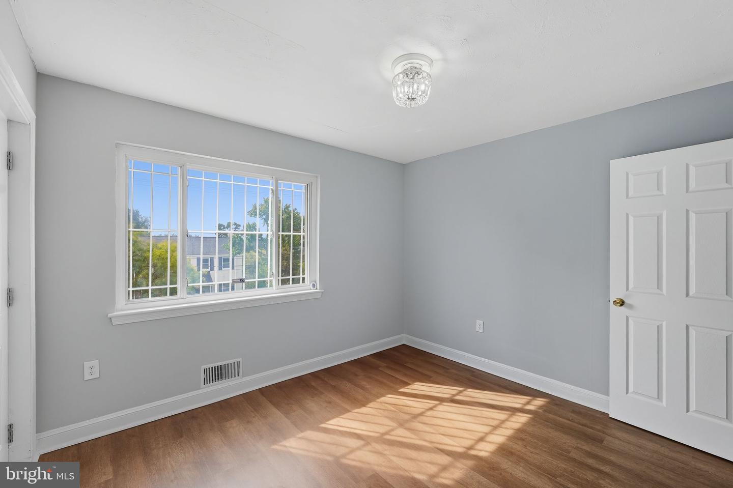 140 WILMINGTON PL SE, WASHINGTON, District Of Columbia 20032, 4 Bedrooms Bedrooms, 6 Rooms Rooms,2 BathroomsBathrooms,Residential,For sale,140 WILMINGTON PL SE,DCDC2226120 MLS # DCDC2226120