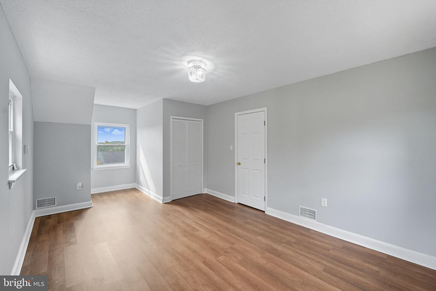 140 WILMINGTON PL SE, WASHINGTON, District Of Columbia 20032, 4 Bedrooms Bedrooms, 6 Rooms Rooms,2 BathroomsBathrooms,Residential,For sale,140 WILMINGTON PL SE,DCDC2226120 MLS # DCDC2226120