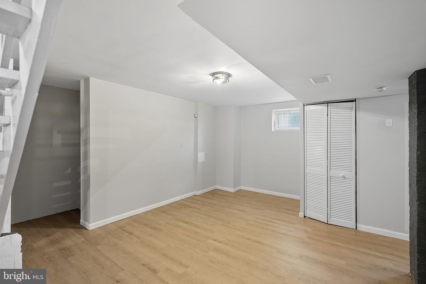 140 WILMINGTON PL SE, WASHINGTON, District Of Columbia 20032, 4 Bedrooms Bedrooms, 6 Rooms Rooms,2 BathroomsBathrooms,Residential,For sale,140 WILMINGTON PL SE,DCDC2226120 MLS # DCDC2226120