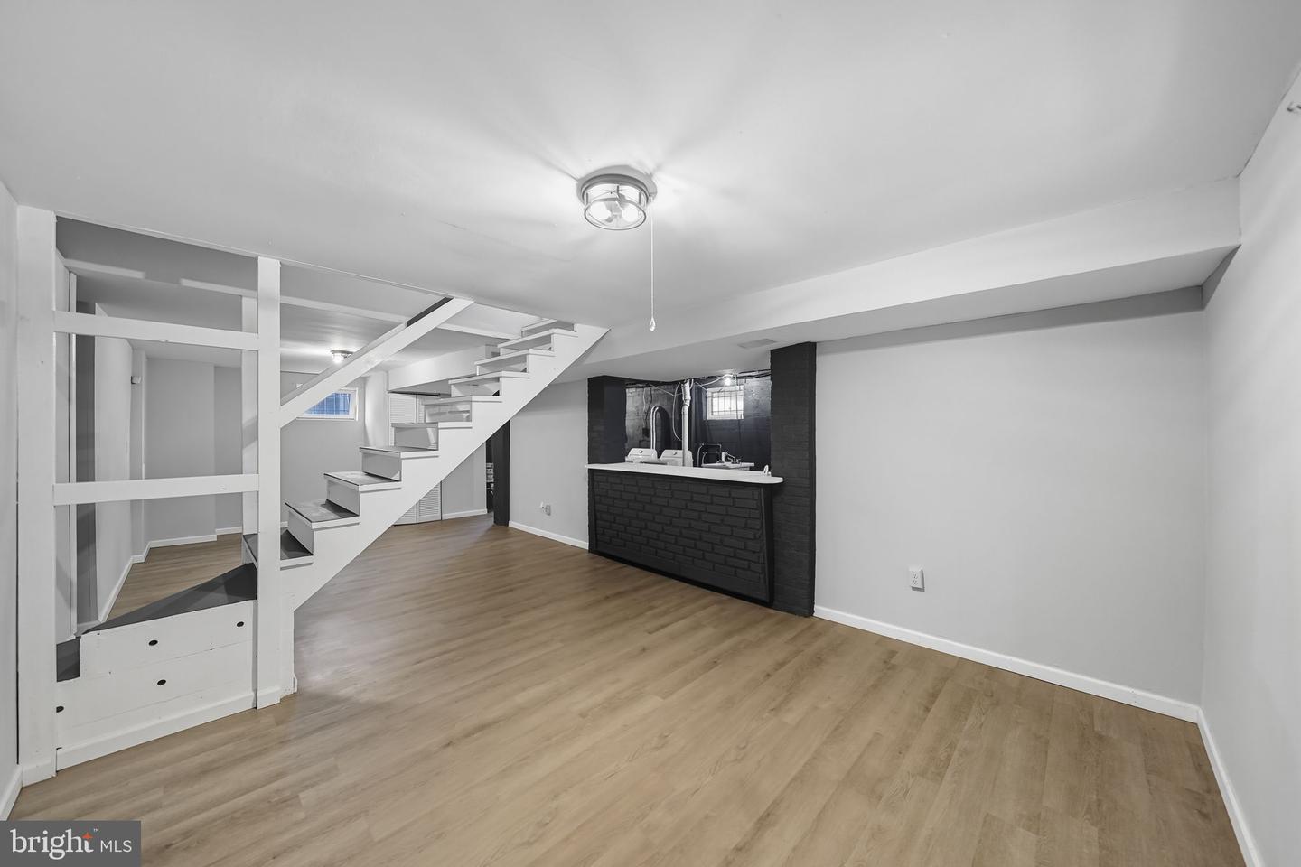 140 WILMINGTON PL SE, WASHINGTON, District Of Columbia 20032, 4 Bedrooms Bedrooms, 6 Rooms Rooms,2 BathroomsBathrooms,Residential,For sale,140 WILMINGTON PL SE,DCDC2226120 MLS # DCDC2226120