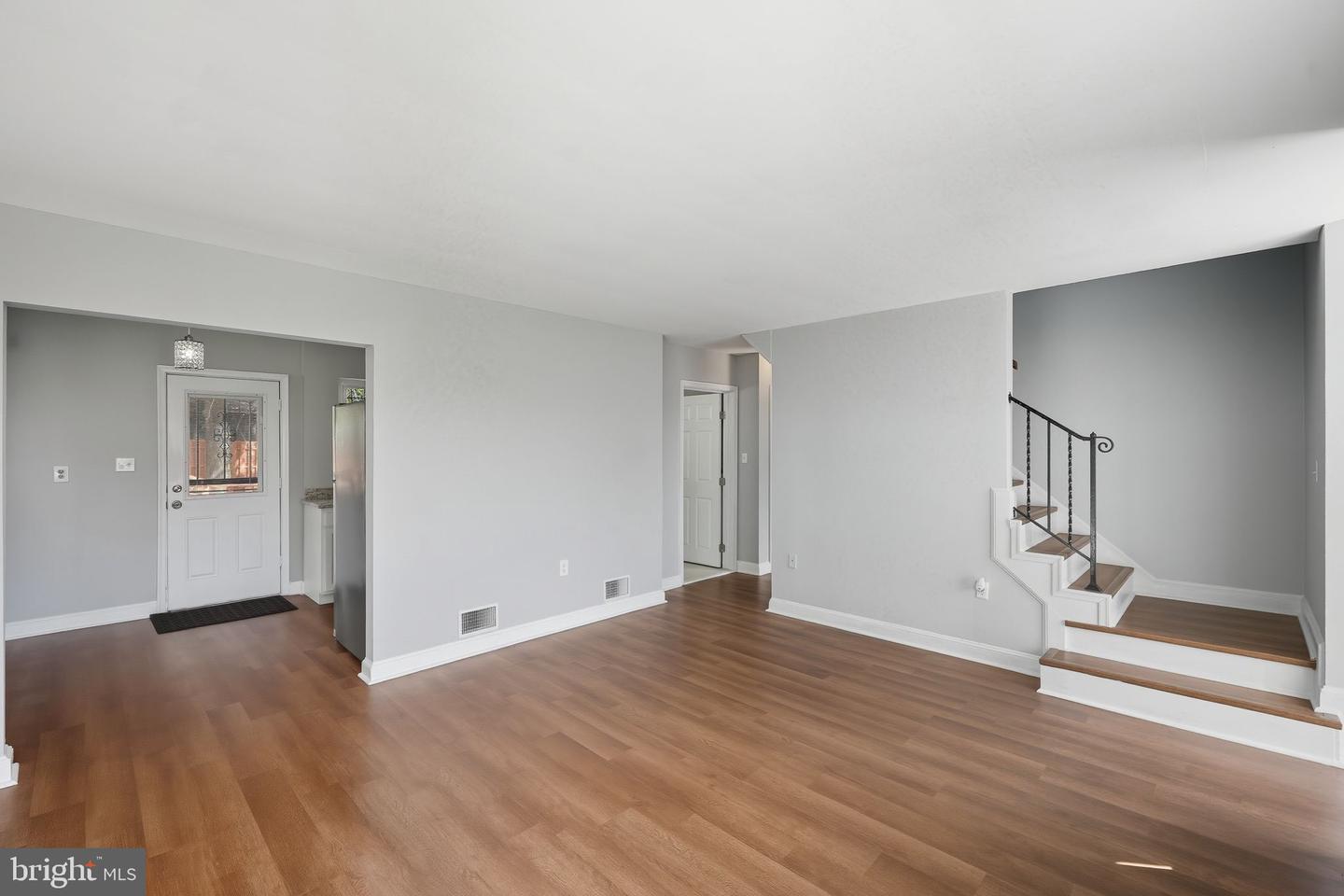 140 WILMINGTON PL SE, WASHINGTON, District Of Columbia 20032, 4 Bedrooms Bedrooms, 6 Rooms Rooms,2 BathroomsBathrooms,Residential,For sale,140 WILMINGTON PL SE,DCDC2226120 MLS # DCDC2226120