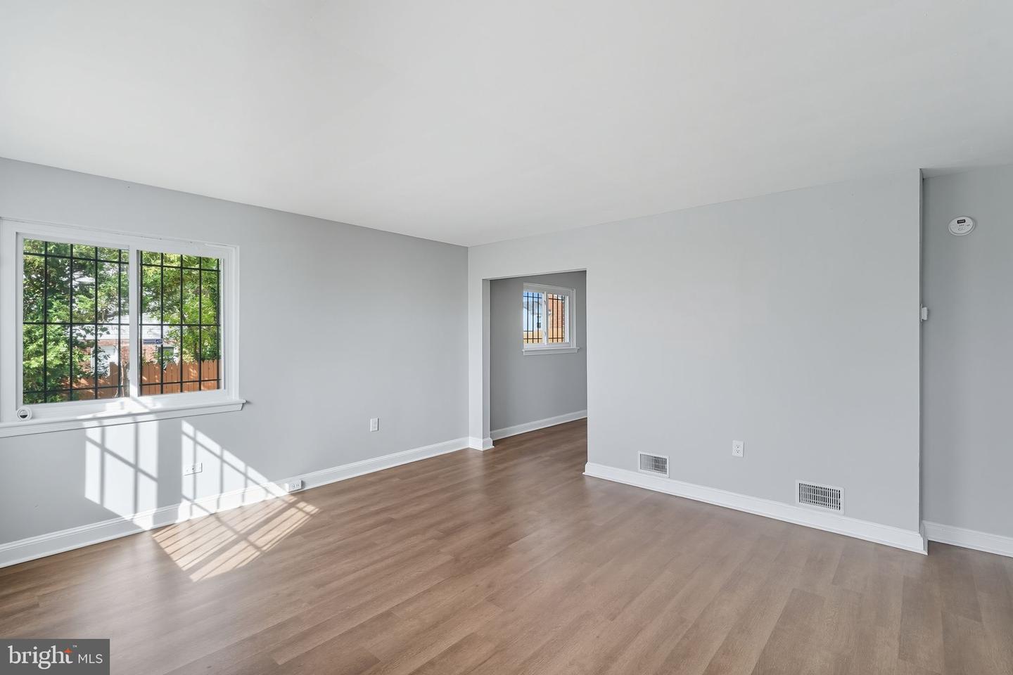 140 WILMINGTON PL SE, WASHINGTON, District Of Columbia 20032, 4 Bedrooms Bedrooms, 6 Rooms Rooms,2 BathroomsBathrooms,Residential,For sale,140 WILMINGTON PL SE,DCDC2226120 MLS # DCDC2226120