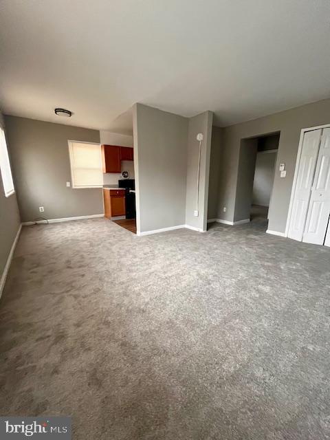 4757 SOUTH CAPITOL TERR S, WASHINGTON, District Of Columbia 20032, 4 Bedrooms Bedrooms, 6 Rooms Rooms,2 BathroomsBathrooms,Residential,For sale,4757 SOUTH CAPITOL TERR S,DCDC2230180 MLS # DCDC2230180