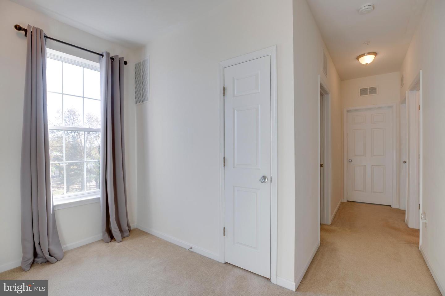 9541 CHANCELLORSVILLE LN, MANASSAS, Virginia 20110, 3 Bedrooms Bedrooms, ,2 BathroomsBathrooms,Residential,For sale,9541 CHANCELLORSVILLE LN,VAMN2009642 MLS # VAMN2009642 9541 CHANCELLORSVILLE LN, MANASSAS, Virginia 20110, 3 Bedrooms Bedrooms, ,2 BathroomsBathrooms,Residential,For sale,9541 CHANCELLORSVILLE LN,VAMN2009642 MLS # VAMN2009642