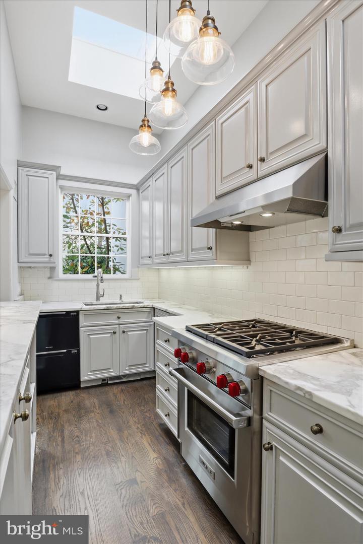 3011 DUMBARTON ST NW, WASHINGTON, District Of Columbia 20007, 3 Bedrooms Bedrooms, ,2 BathroomsBathrooms,Residential,For sale,3011 DUMBARTON ST NW,DCDC2230792 MLS # DCDC2230792 3011 DUMBARTON ST NW, WASHINGTON, District Of Columbia 20007, 3 Bedrooms Bedrooms, ,2 BathroomsBathrooms,Residential,For sale,3011 DUMBARTON ST NW,DCDC2230792 MLS # DCDC2230792