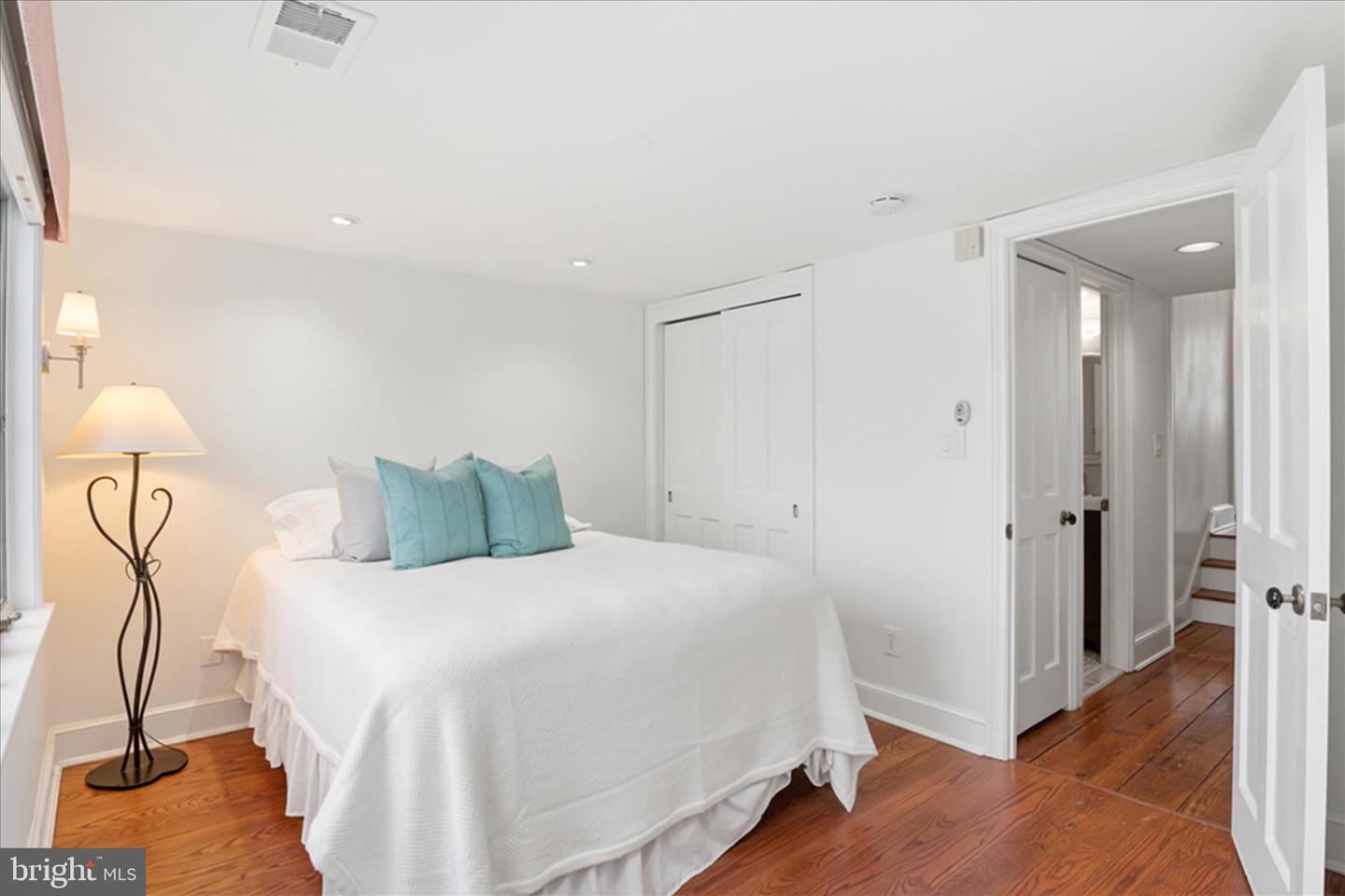 3011 DUMBARTON ST NW, WASHINGTON, District Of Columbia 20007, 3 Bedrooms Bedrooms, ,2 BathroomsBathrooms,Residential,For sale,3011 DUMBARTON ST NW,DCDC2230792 MLS # DCDC2230792 3011 DUMBARTON ST NW, WASHINGTON, District Of Columbia 20007, 3 Bedrooms Bedrooms, ,2 BathroomsBathrooms,Residential,For sale,3011 DUMBARTON ST NW,DCDC2230792 MLS # DCDC2230792