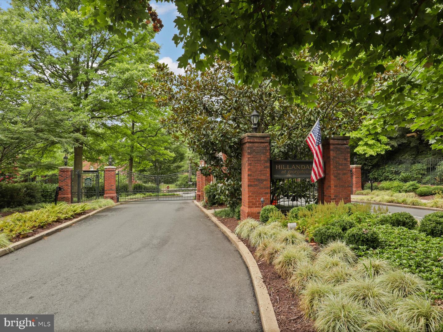 3011 DUMBARTON ST NW, WASHINGTON, District Of Columbia 20007, 3 Bedrooms Bedrooms, ,2 BathroomsBathrooms,Residential,For sale,3011 DUMBARTON ST NW,DCDC2230792 MLS # DCDC2230792 3011 DUMBARTON ST NW, WASHINGTON, District Of Columbia 20007, 3 Bedrooms Bedrooms, ,2 BathroomsBathrooms,Residential,For sale,3011 DUMBARTON ST NW,DCDC2230792 MLS # DCDC2230792