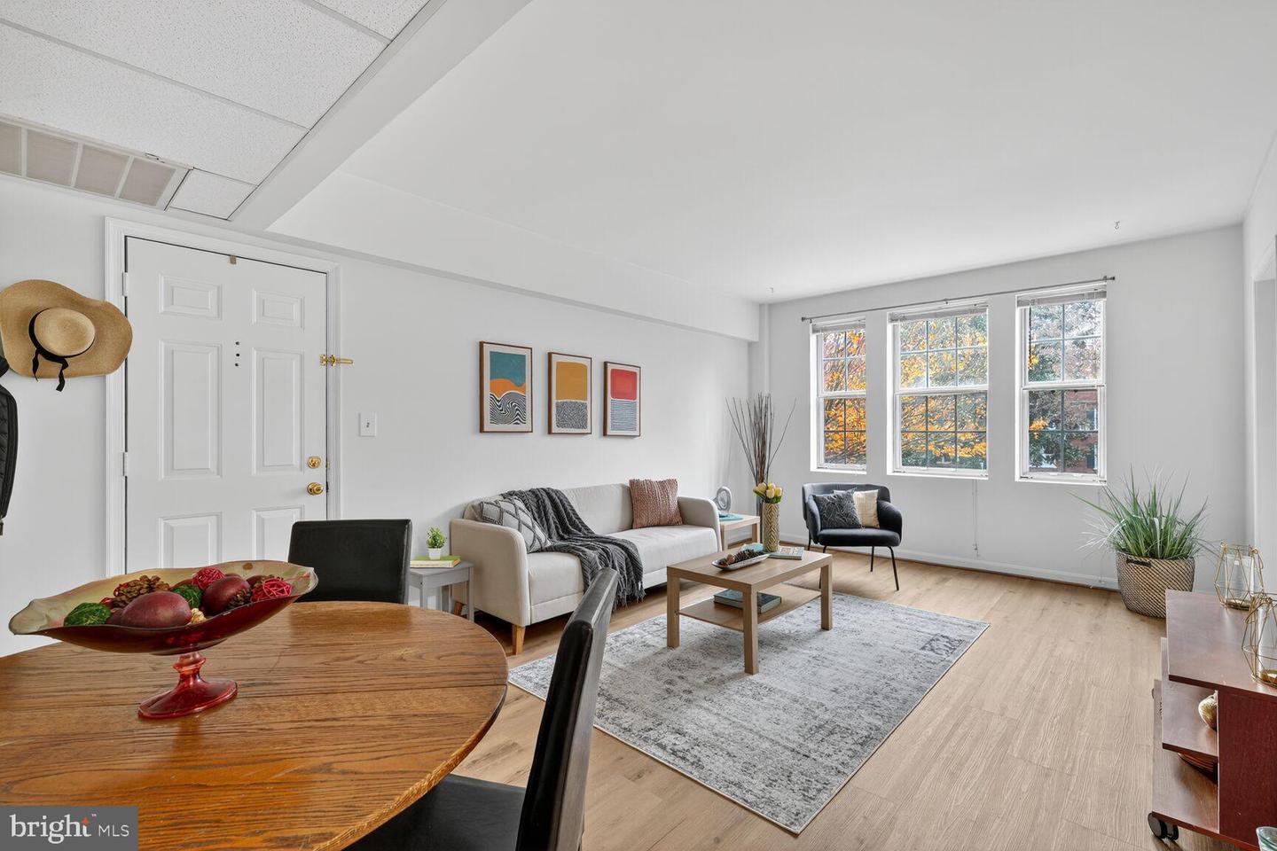 1729 N QUEENS LN N #1-116, ARLINGTON, Virginia 22201, 1 Bedroom Bedrooms, 2 Rooms Rooms,1 BathroomBathrooms,Residential,For sale,1729 N QUEENS LN N #1-116,VAAR2065884 MLS # VAAR2065884 1729 N QUEENS LN N #1-116, ARLINGTON, Virginia 22201, 1 Bedroom Bedrooms, 2 Rooms Rooms,1 BathroomBathrooms,Residential,For sale,1729 N QUEENS LN N #1-116,VAAR2065884 MLS # VAAR2065884